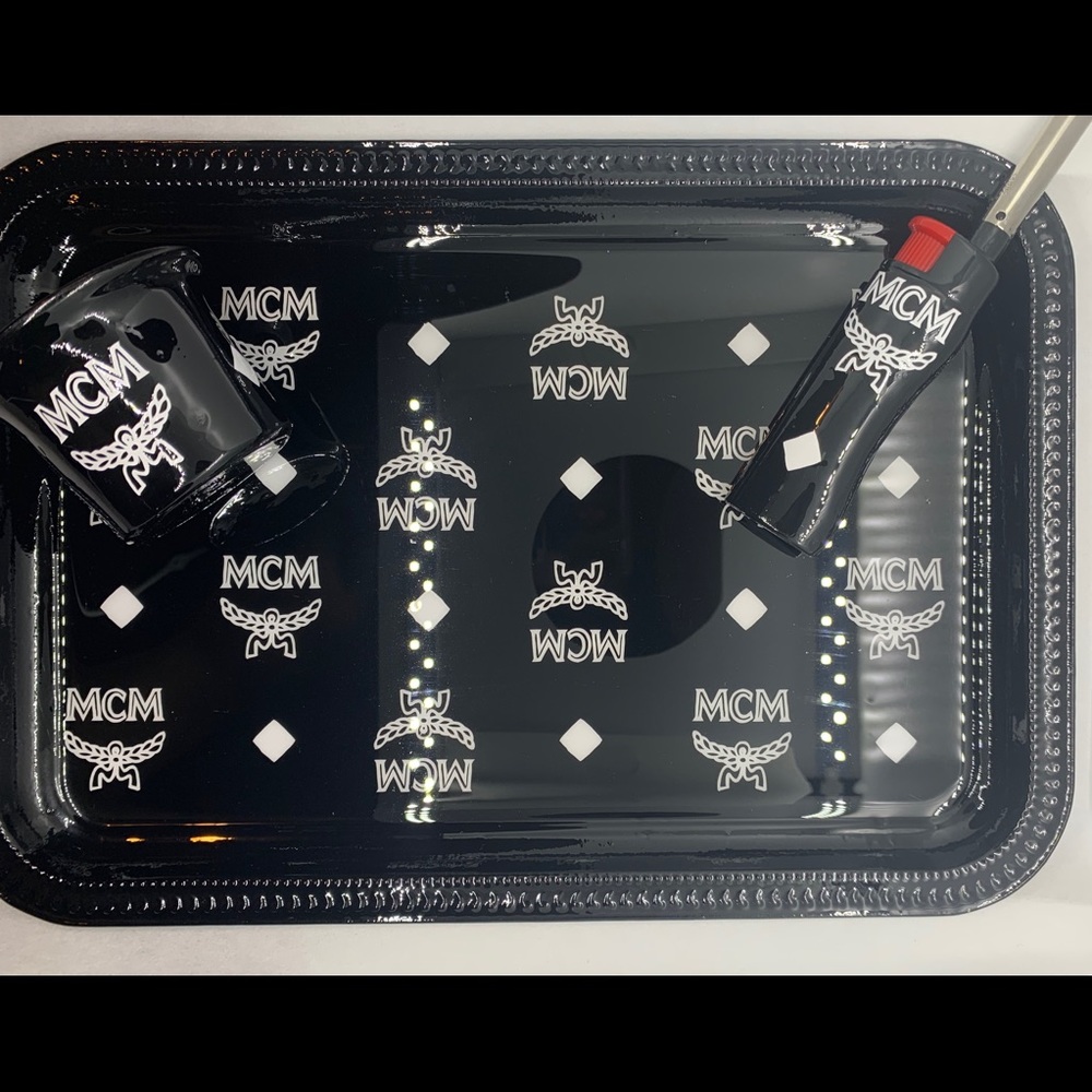 MCM rolling tray set